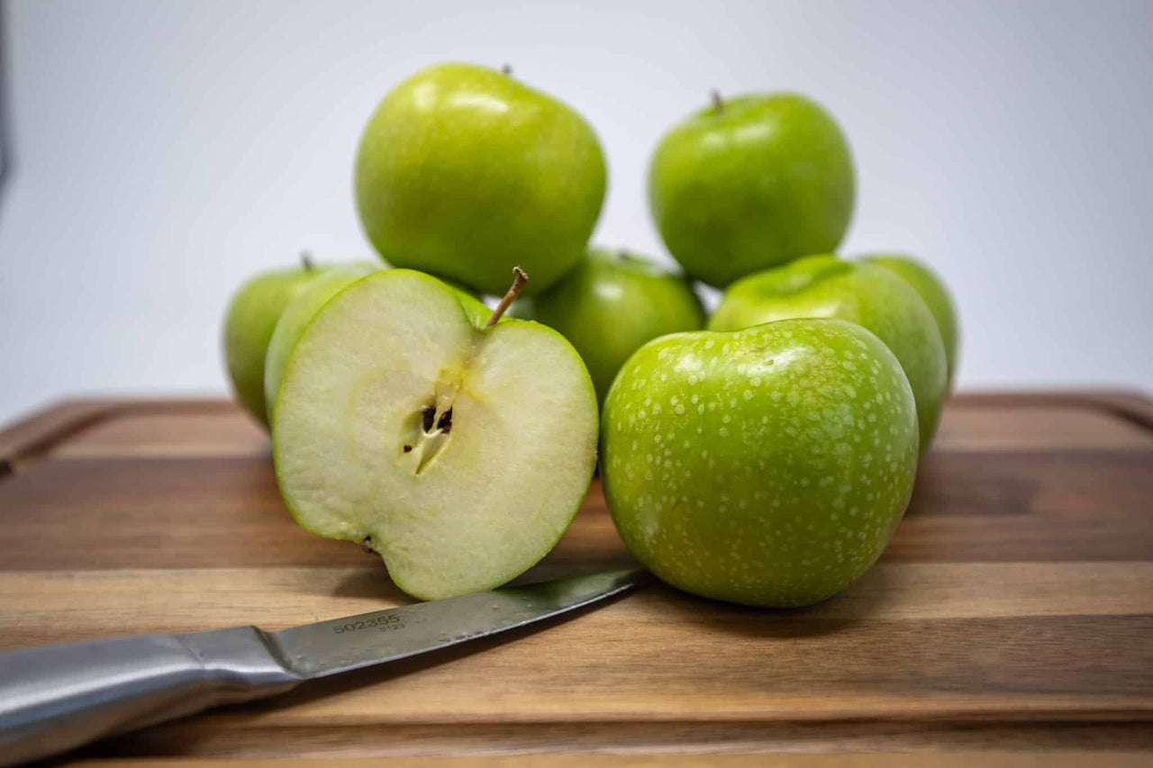 granny smith apple fruit